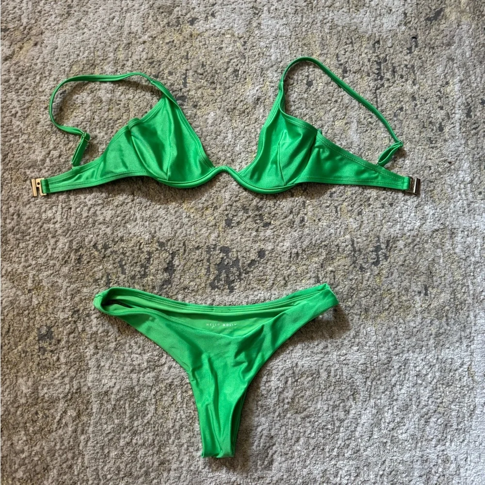 HELLO MOLLY Puerto Vallarta Swim Top and Buttom  Green